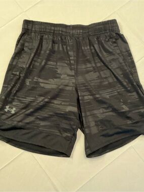 LG Men’s Black Patterned Athletic Shorts